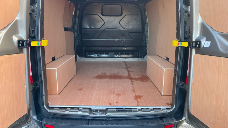 Ford Transit Custom 300 L1 Diesel Fwd 2.0 EcoBlue 105ps Low Roof Leader Van